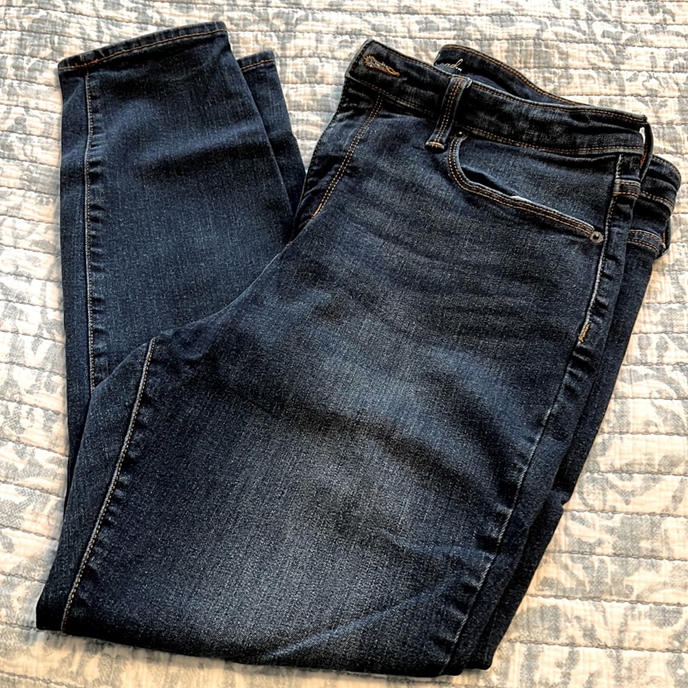 Universal Thread High Rise Skinny Size 14